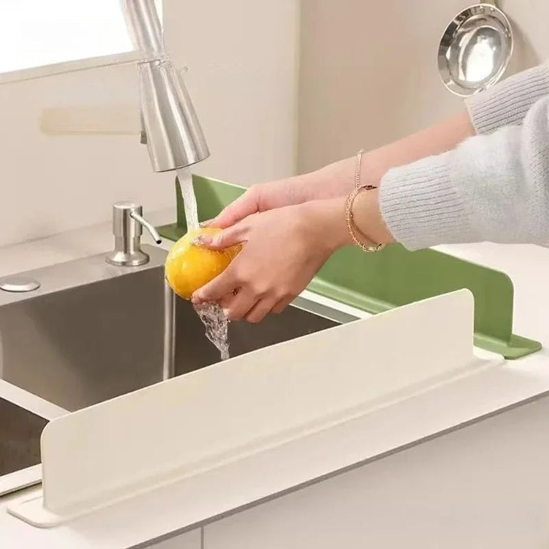 QuirkyPick™ Kitchen Sink Splash Guard – Keep Counters Clean! |🔥Buy 1 Get 1 Free🔥